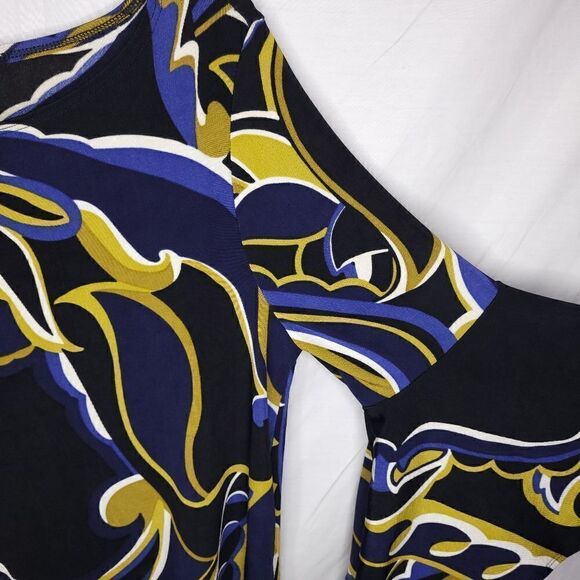 CHICOS TRAVELERS CLASSIC Grand Swirls Top 0 - Picture 5 of 9